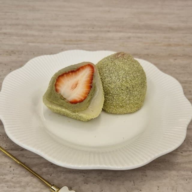 녹차딸기 앙찌 단면 사진